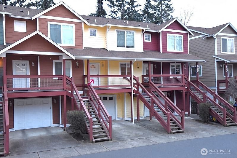 3rd image of 4035 Eliza Avenue #103