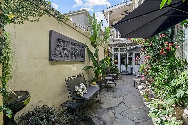 1404 Prytania St #E1 — Photo 38