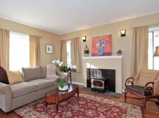 1009 Holly St, San Carlos, CA 94070