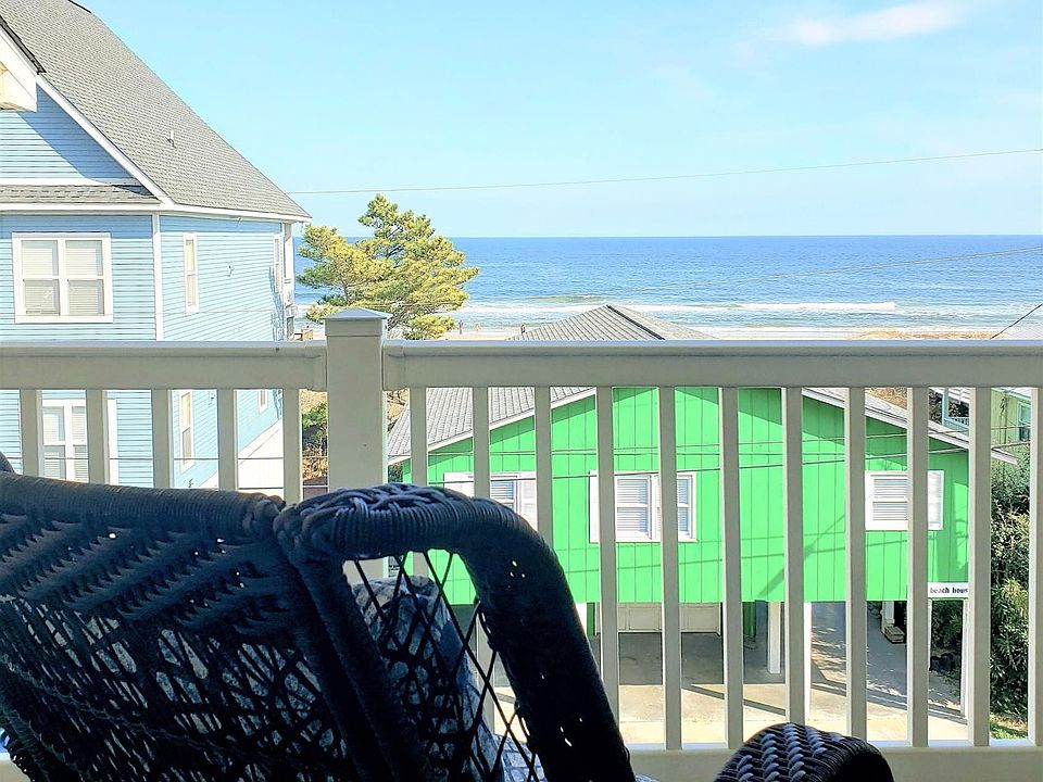 Relaxing Ocean Views from Private Balcony