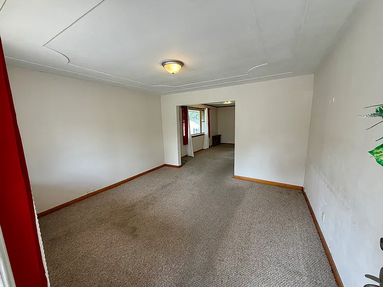 33 Warner St #33 — Photo 4