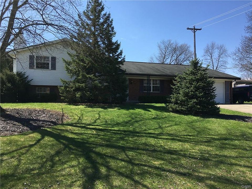 7520 Mark Avenue Huber Heights OH 45424