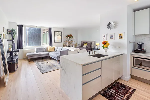 Rented by Radius | media 18