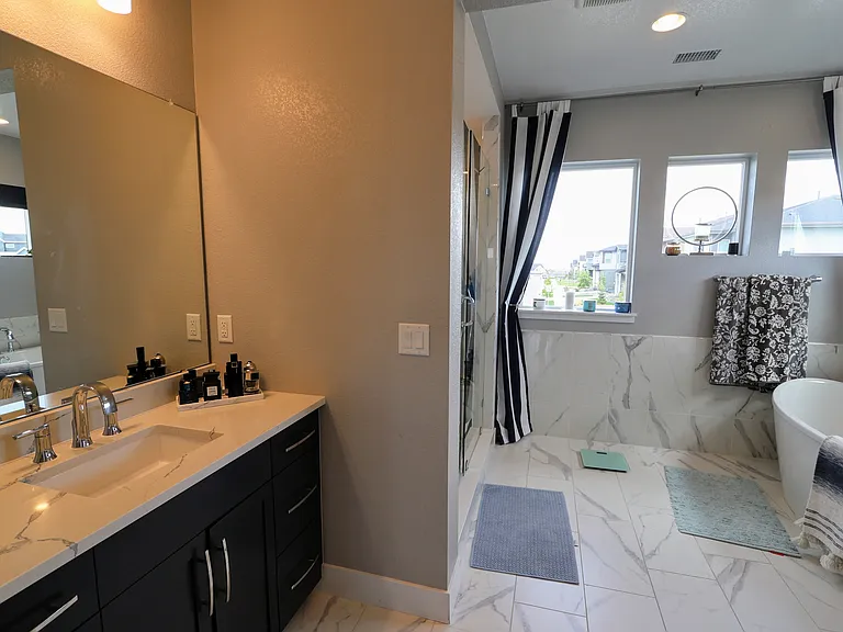 1512 Stablecross Dr — Photo 43
