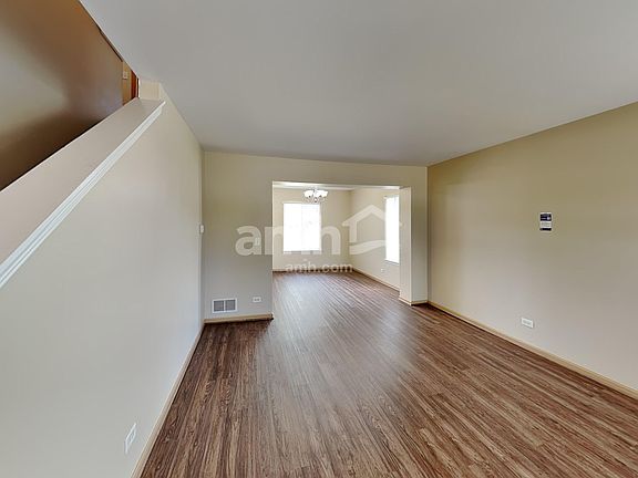 5th image of 4133 Hoffman St