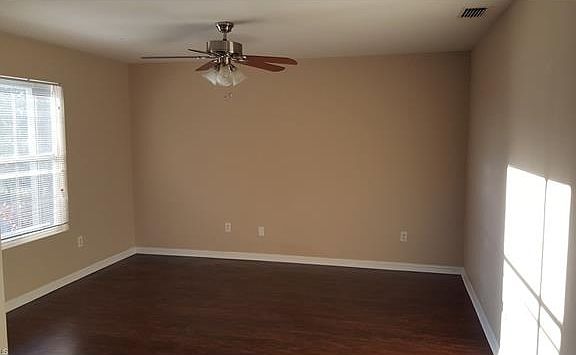 4th image of 228 Ichabod Ave S