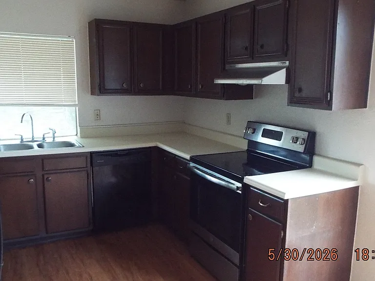 7810 Lazy Forest St — Photo 5