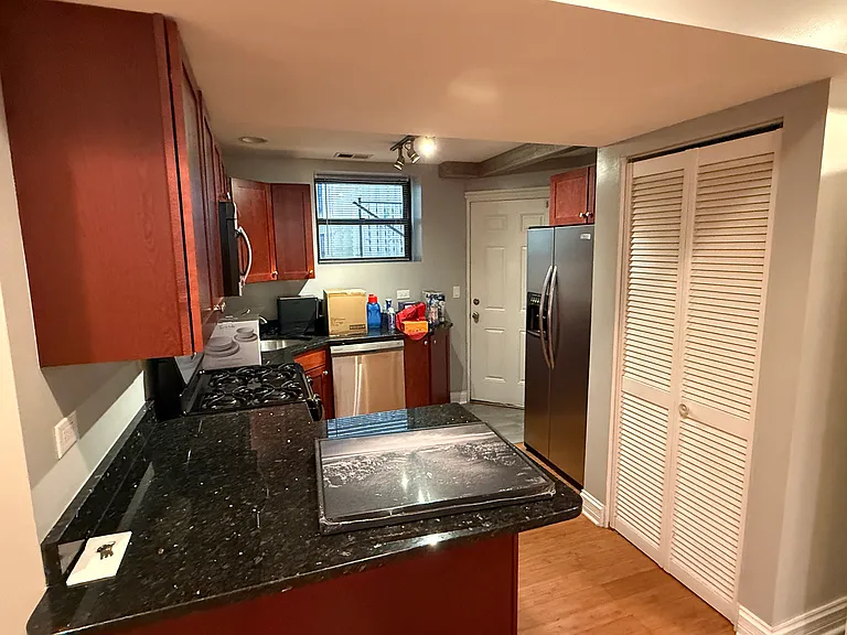 1702 W Summerdale Ave #G — Photo 3