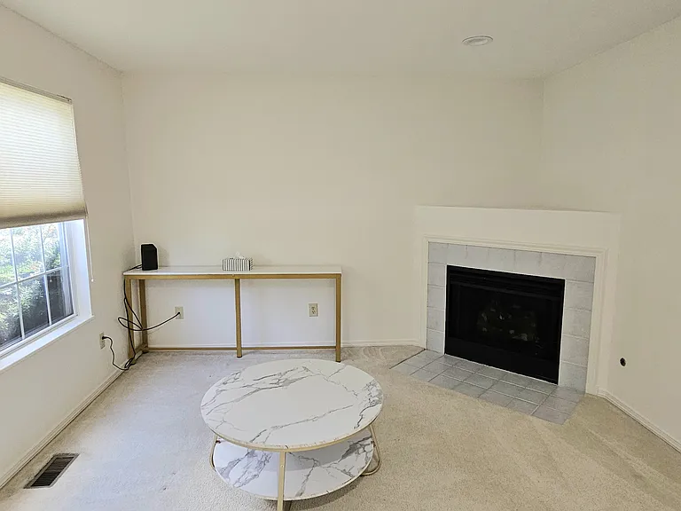 3838 S Claybridge Dr — Photo 11