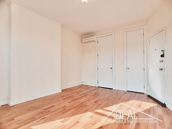 3rd image of 681 Lincoln Pl #1K