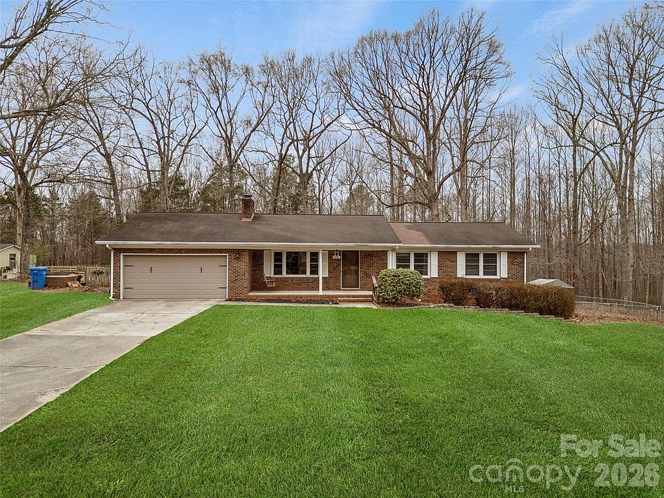 1st image of 2231 Snuggs Park Rd