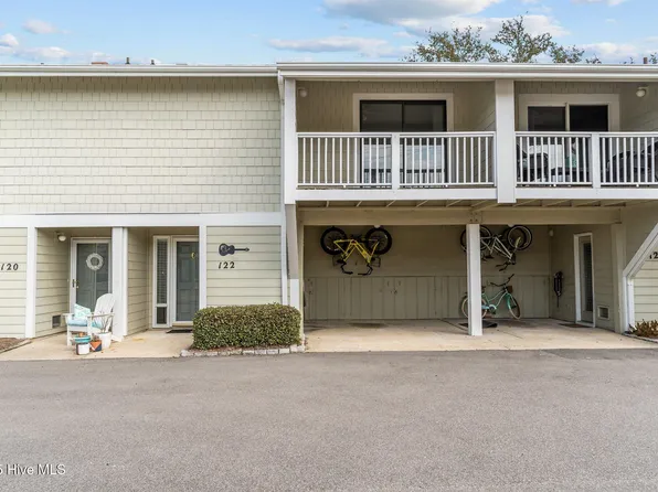 122 Captains Court, Wrightsville Beach, NC 28480