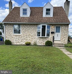 3525 Dixon Ave, Bristol, PA, 19007