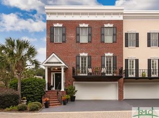 12 Paddington Cir, Savannah, GA 31410