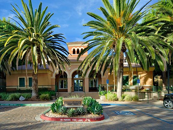 2nd image of 1310 Saddle Rack St APT 438