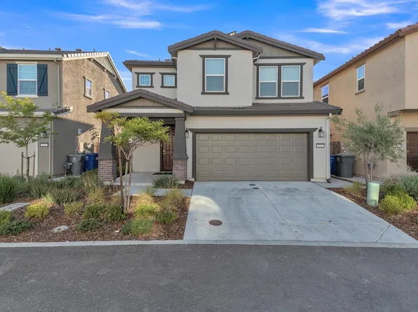 3332 Auburn Leaf Loop, Folsom, CA 95630