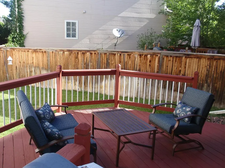 1533 Laurenwood Way — Photo 3