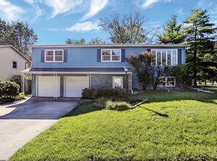 719 Ashton Ln N, Champaign, IL