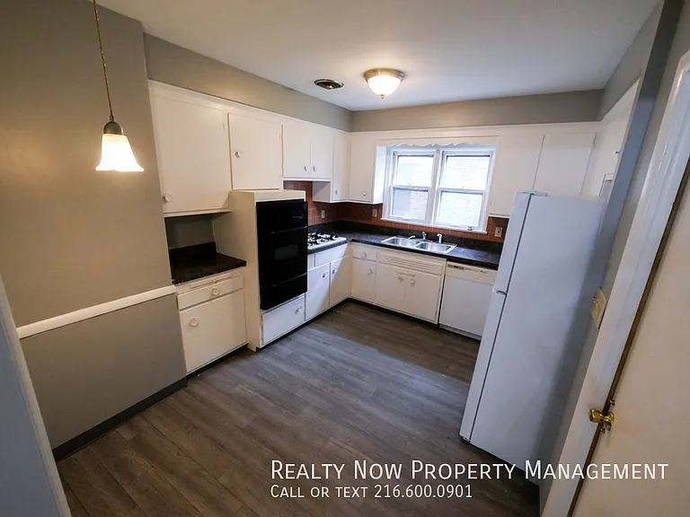 1504 Sherbrook Rd #1-1504SHERBROOK1 — Photo 31