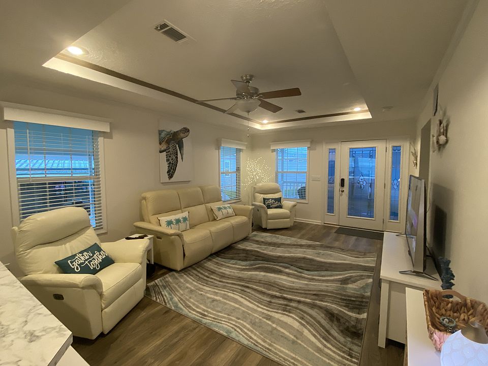 Fully furnished, mid-term rental