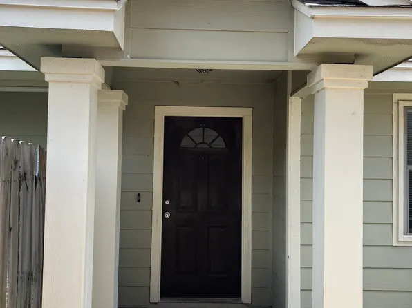 5321 E Riverview St #4B, Robstown, TX 78380