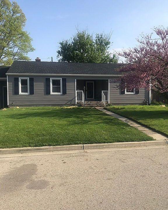 1st image of 11 Duerr Dr