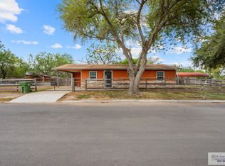 411 W Main St, Sebastian, TX 78594