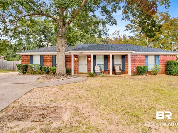 6330 Woodside Dr, Theodore, AL 36582