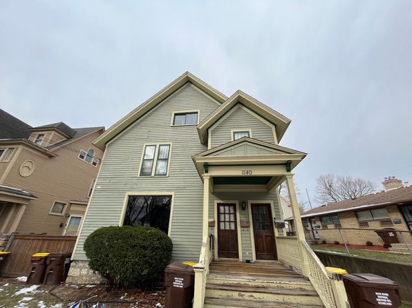 1140 N Church St APT 1