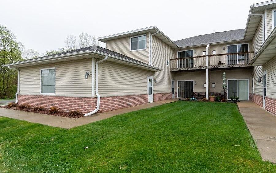 1st image of 316 Brookside Dr Unit 6