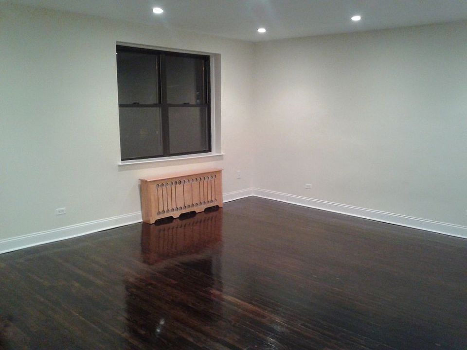 1st image of 2118 78th St #2C