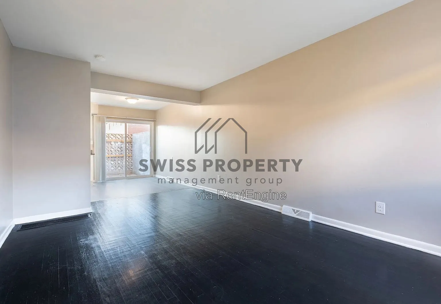 2 bed, 1.0 bath, 875 sqft, $1,150 — Photo 4