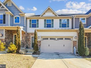 8329 Pondview Dr, Millersville, MD