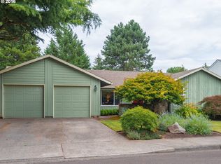 5530 NW Pondosa Dr, Portland, OR 97229