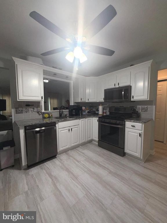 21 Chandler Ln, Voorhees, NJ - View 5