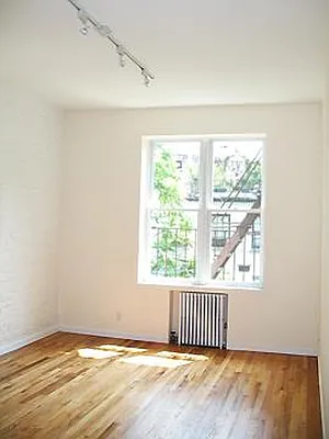 Rented by Eychner | media 20