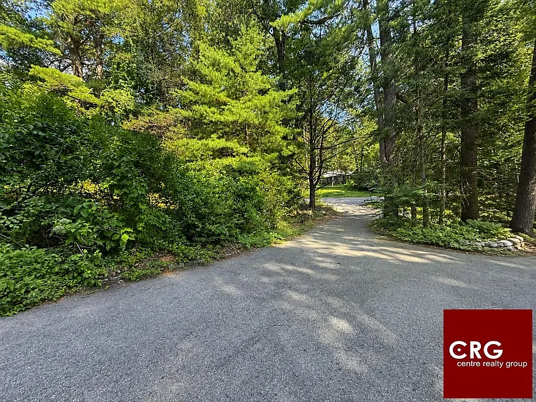 53 Deerhaven Rd — Photo 35