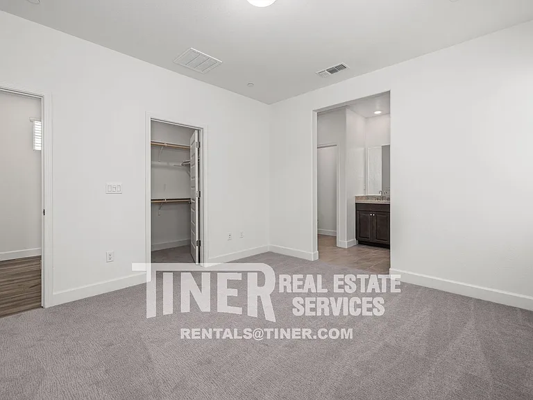 7941 Titan Dr — Photo 28