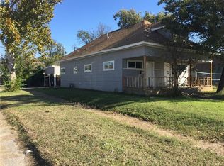2801 Lipscomb St, Fort Worth, TX 76110
