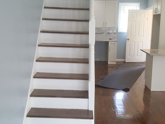 5th image of 12325 146th St