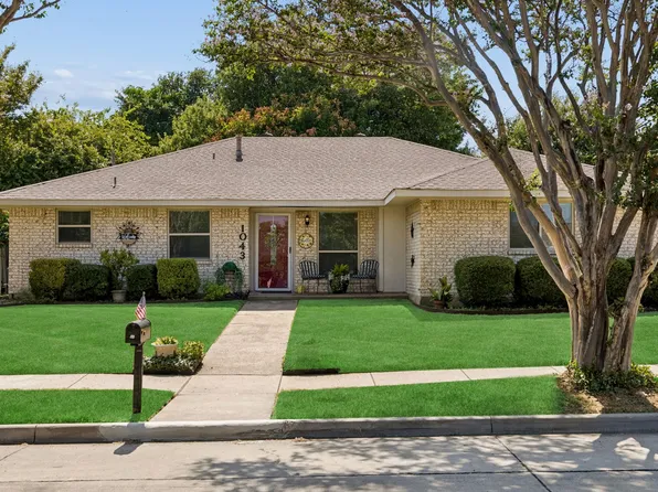 1043 Cherrywood Ln, Carrollton, TX 75006