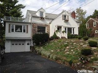 116 Juneway Rd, Syracuse, NY 13215