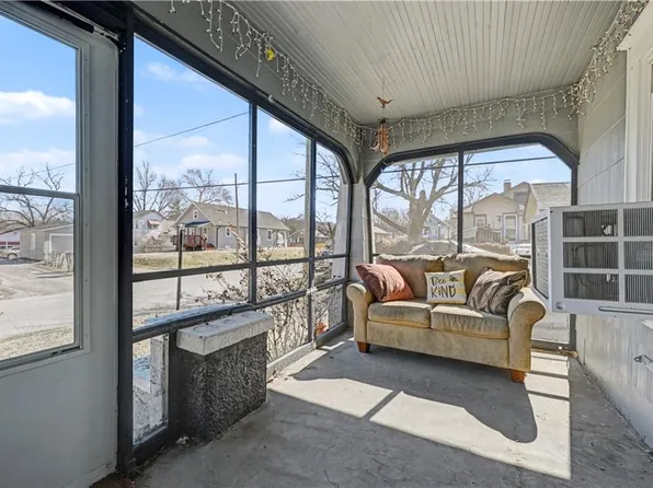 1440 S 41st St, Kansas City, KS 66106