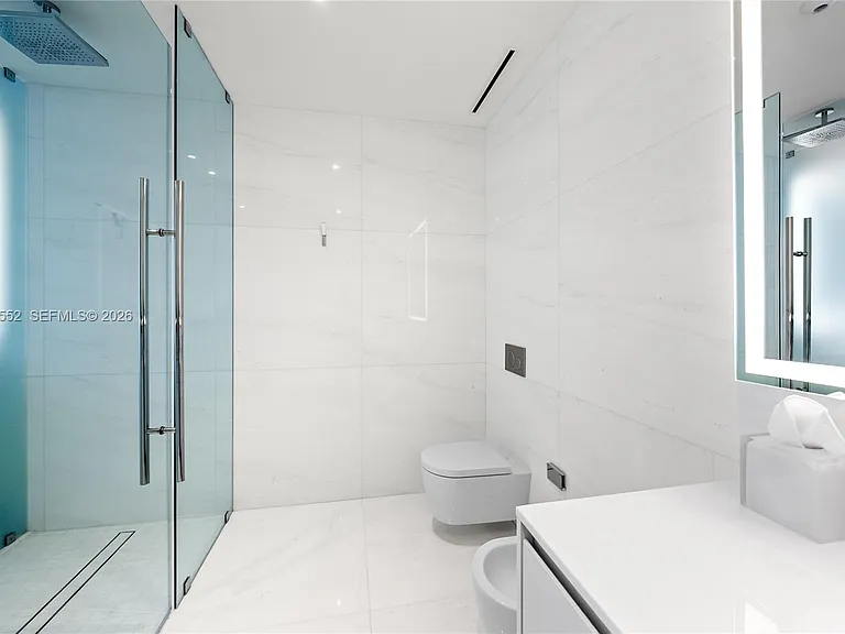 300 Biscayne Boulevard Way #901E — Photo 32
