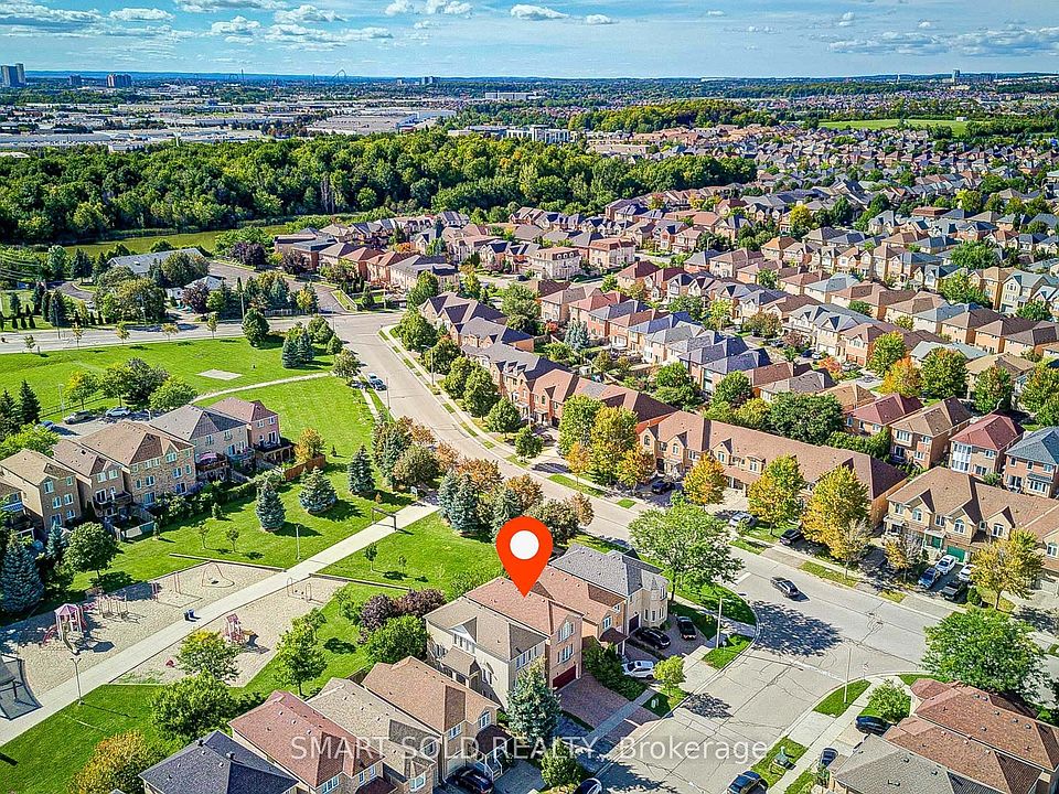 1st image of 6 Sugarforest Dr