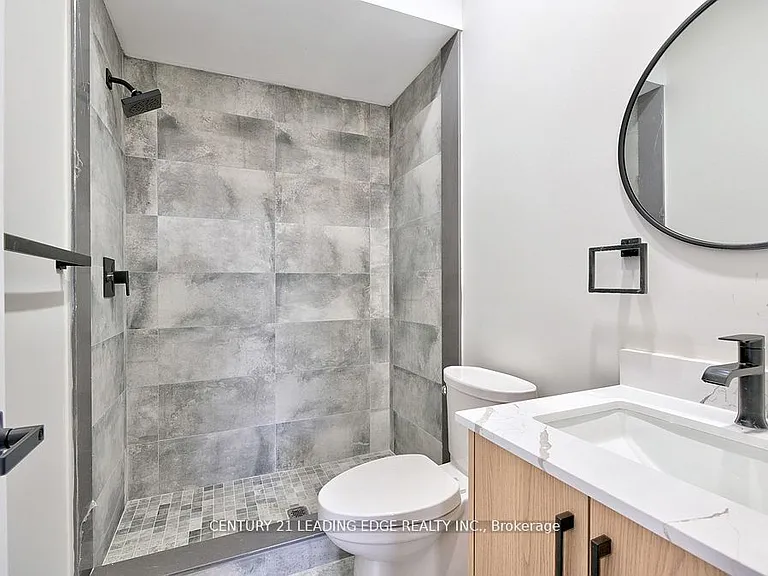 53 Boon Ave #3 — Photo 15