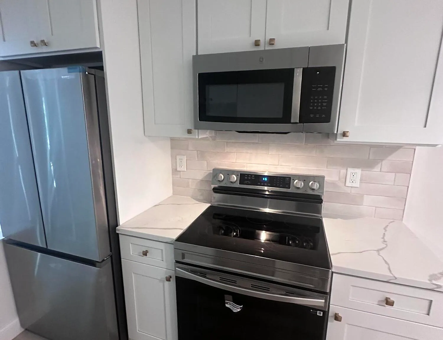 2 bed, $2,300 — Photo 2