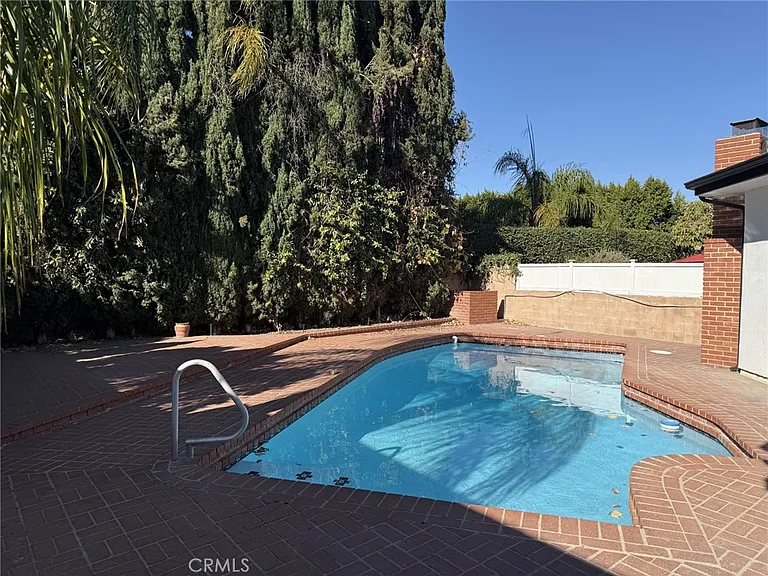 5527 Beckford Ave — Photo 30