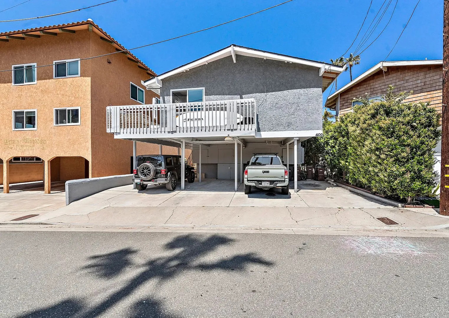 402 Corto Lane — Photo 1