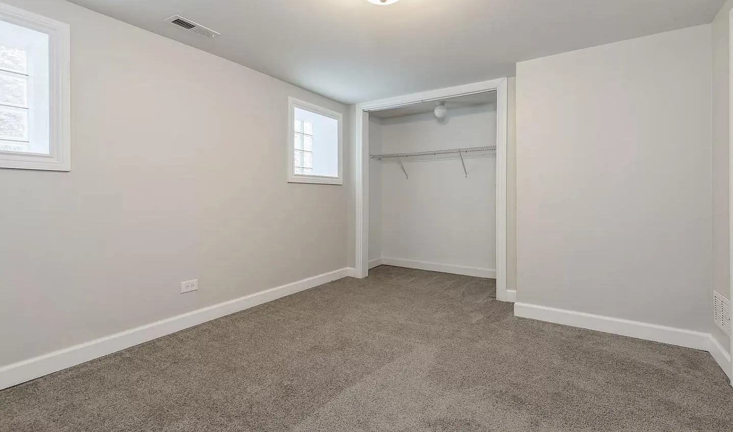 4342 W Augusta Blvd — Photo 3